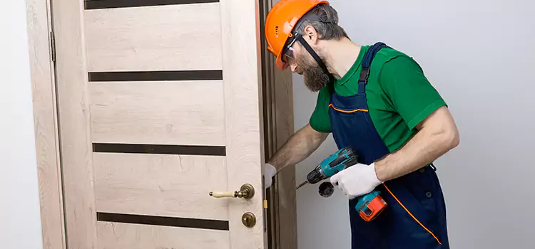 Replace Internal Door Handle with Lock Winter Haven